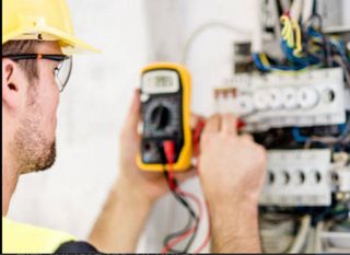 Electricista profesional para instalaciones y repa