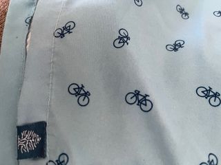 Bañador azul con estampado de bicicletas