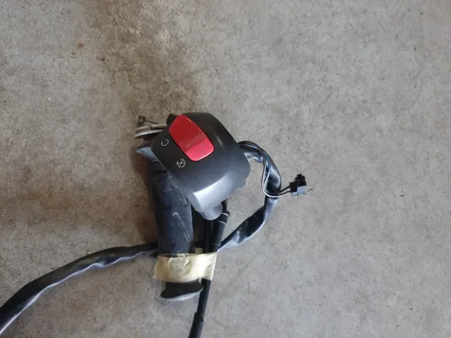 Piña Gas Suzuki SV 650