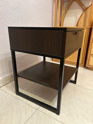 Mesita de noche Ikea madera y metal