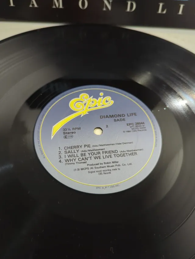 Sade - Diamond Life LP Epic