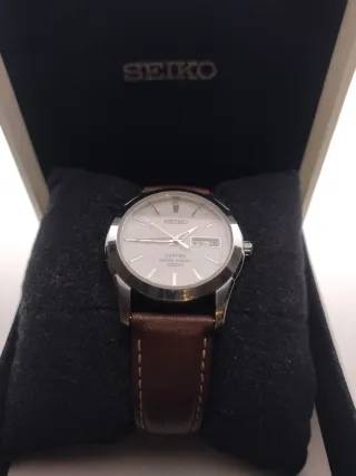 Seiko Cuarzo Zafiro