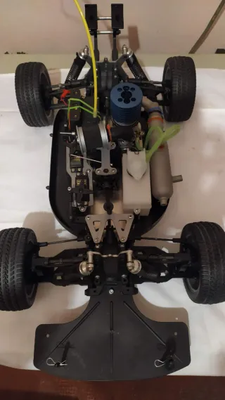 Automodello a scoppio 1:8 Crono Porsche