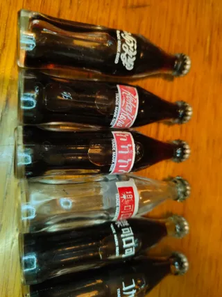 Mini bottiglie della collezione Coca-Cola