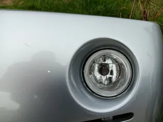 Defensa mitsubishi montero con Faros y mataburros