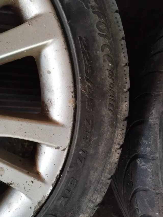 Llanta Renault Laguna