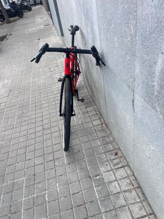 Bicicleta Gravel GT Talla M Roja