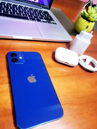iPhone 12 Azul + Regalos