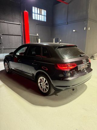 Audi A3 1.6tdi 110cv Stronic 140.000km!