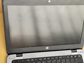 HP EliteBook 820