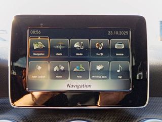 Mercedes GLA 180