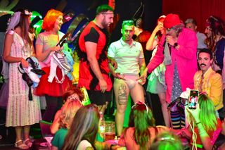 PACK Despedidas Madrid !! Cena + Show + Limusina