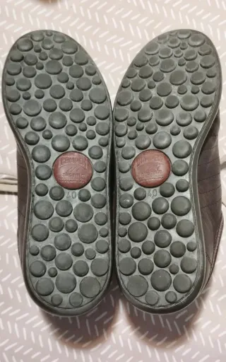 Camper Pelotas  Talla 40 Marrón