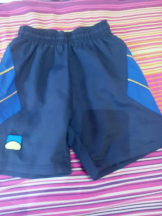 Uniforme Verano Colegio Arenales Talla 4