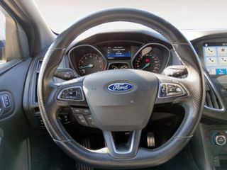 Ford Focus ST-Line R&B