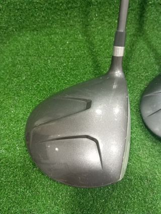 Driver 10'5° y Híbrido 22° Inesis  500,palos golf