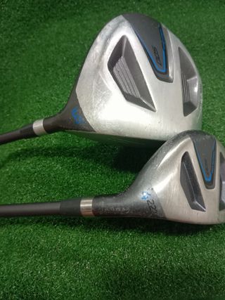 Driver 10'5° y Híbrido 22° Inesis  500,palos golf