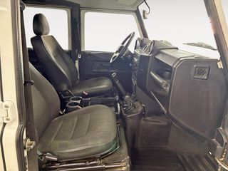Land-Rover Defender 110 TD4 E