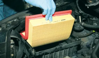 Realizo cambio de Filtro de Aire Coche