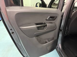 🚘 Volkswagen Amarok 2.0 TDI Highline 4Motion.