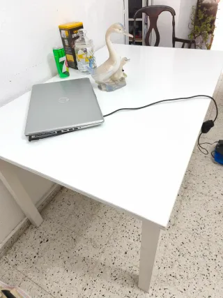 Mesa y 2 Sillas Madera  Tela