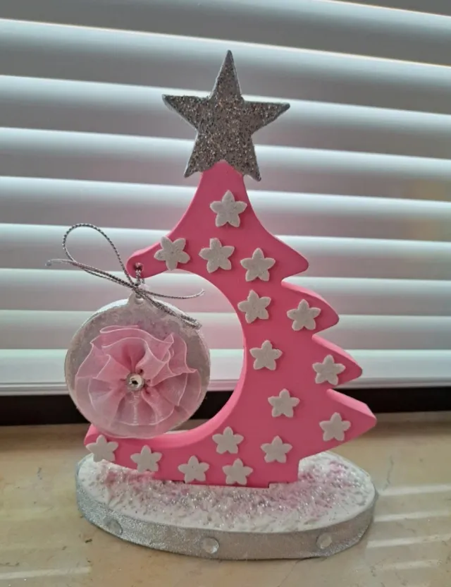 Albero di Natale in ceramica decorato