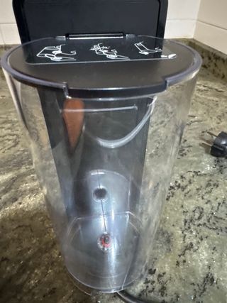 Cafetera Nespresso Negra