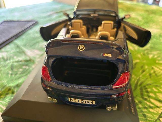 Automodello BMW M6 Scala 1:18