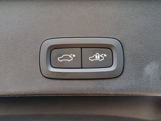 Volvo XC40 B3 Plus Dark 2WD
