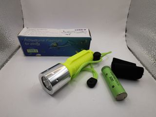Linterna Buceo CREE T6 Sumergible Profesional