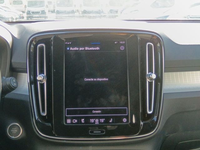 Volvo XC40 B3 Plus Dark 2WD