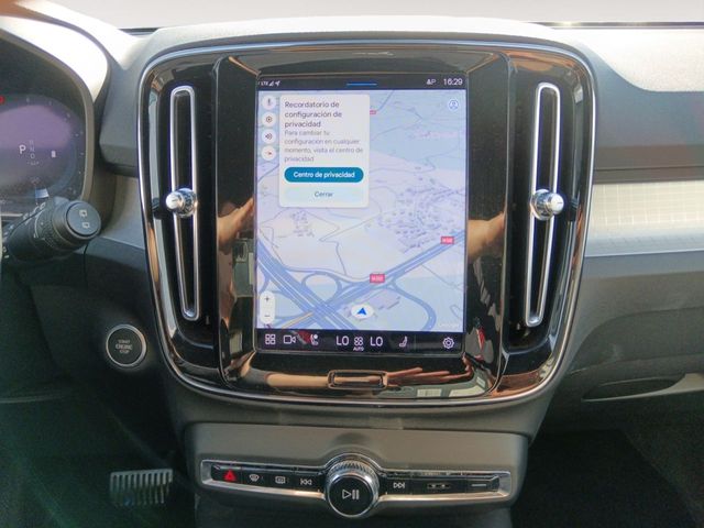 Volvo XC40 B3 Plus Dark 2WD