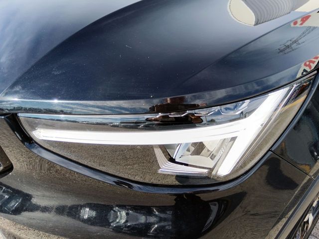 Volvo XC40 B3 Plus Dark 2WD