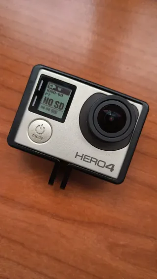 GoPro Hero 4 + Accesorios