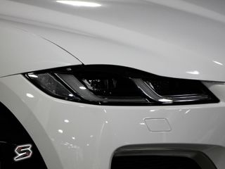 JAGUAR F-Pace 2.0 I4 PHEV 404PS AWD Auto RDynamic