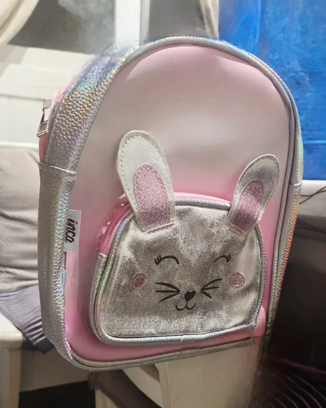 Mochila Conejito Plateada 25x20x8 cm
