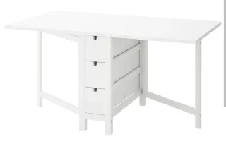 Mesa plegable blanca con cajones