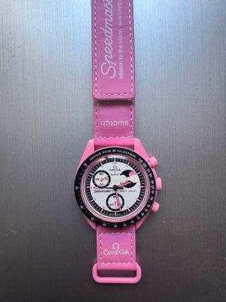 Omega x Swatch Moonwatch pink