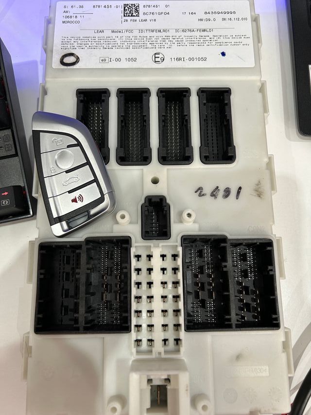 FEM o BDC de BMW o Mini.   Reparación o Clonado.