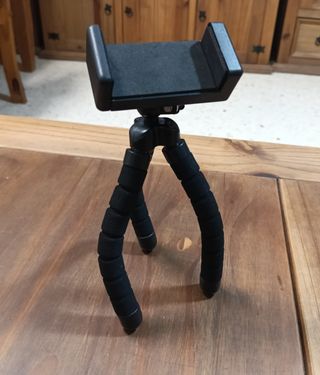 Palo de selfie con mando + trípode con mando