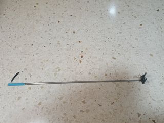 Palo de selfie con mando + trípode con mando