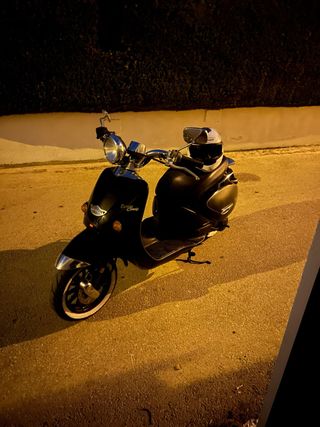 Aprilia Custom Compay 50cc