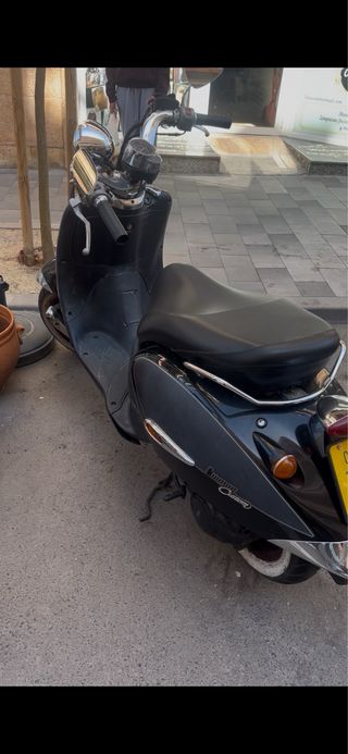 Aprilia Custom Compay 50cc