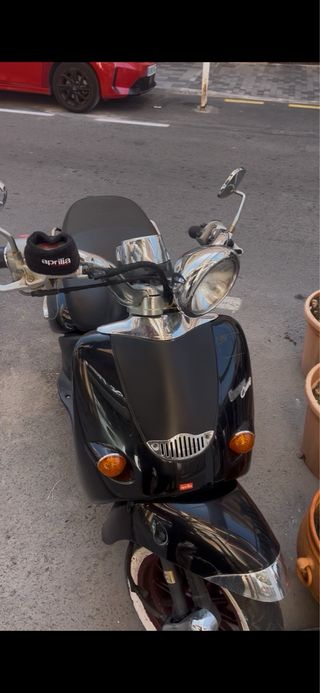 Aprilia Custom Compay 50cc