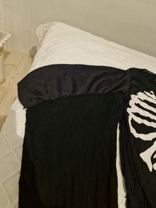 Disfraz esqueleto alas y flecos