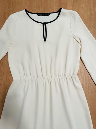 Vestido blanco Zara