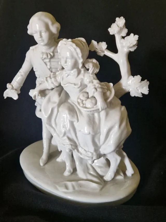 Statuina Ginori Capodimonte Bambini con Capra