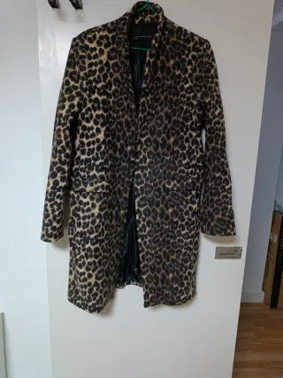 Chaqueta Zara Animal Print Talla M
