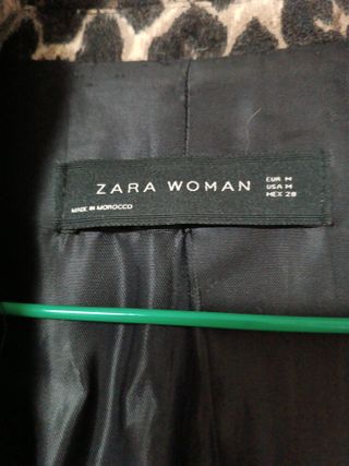 Chaqueta Zara Animal Print Talla M