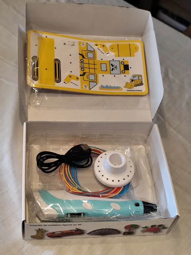 Bolígrafo 3D NUEVO con accesorios y filamentos